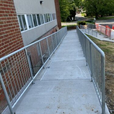 RAMP RAILING